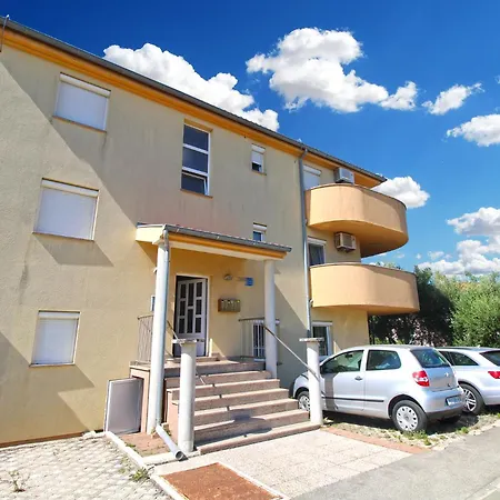 דירה Radica 2357 *